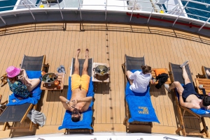 Athen: Krydstogt på De Saroniske Øer med VIP-pladser og frokost