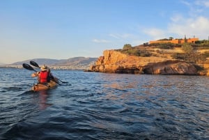 Atene: Tour in kayak al tramonto