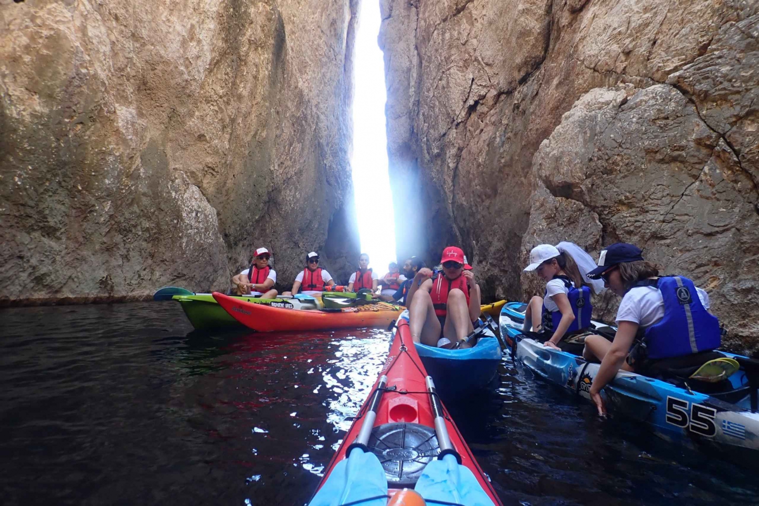 Atene: Avventura in kayak in mare sulla costa sud/est
