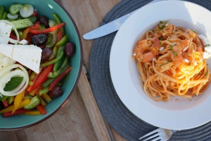 Athen: Semi-privat morgensejlads og gastronomisk krydstogt