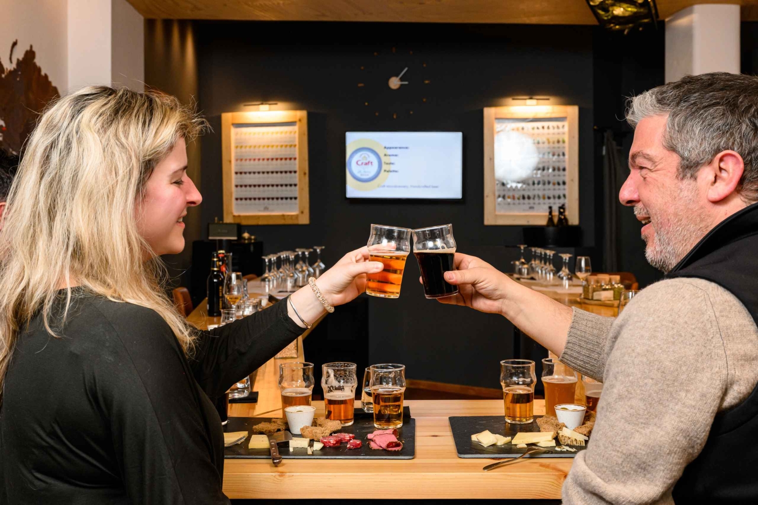 Athens: Small Group Beer Tasting Experience