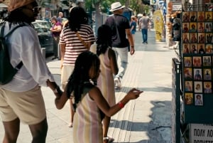 Athens: Small Group Walk & Taste for Cruise Travelers