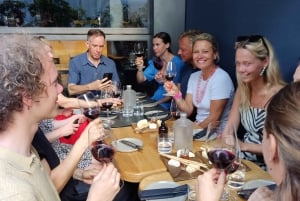 Aten: Vinprovning i liten grupp med aptitretare