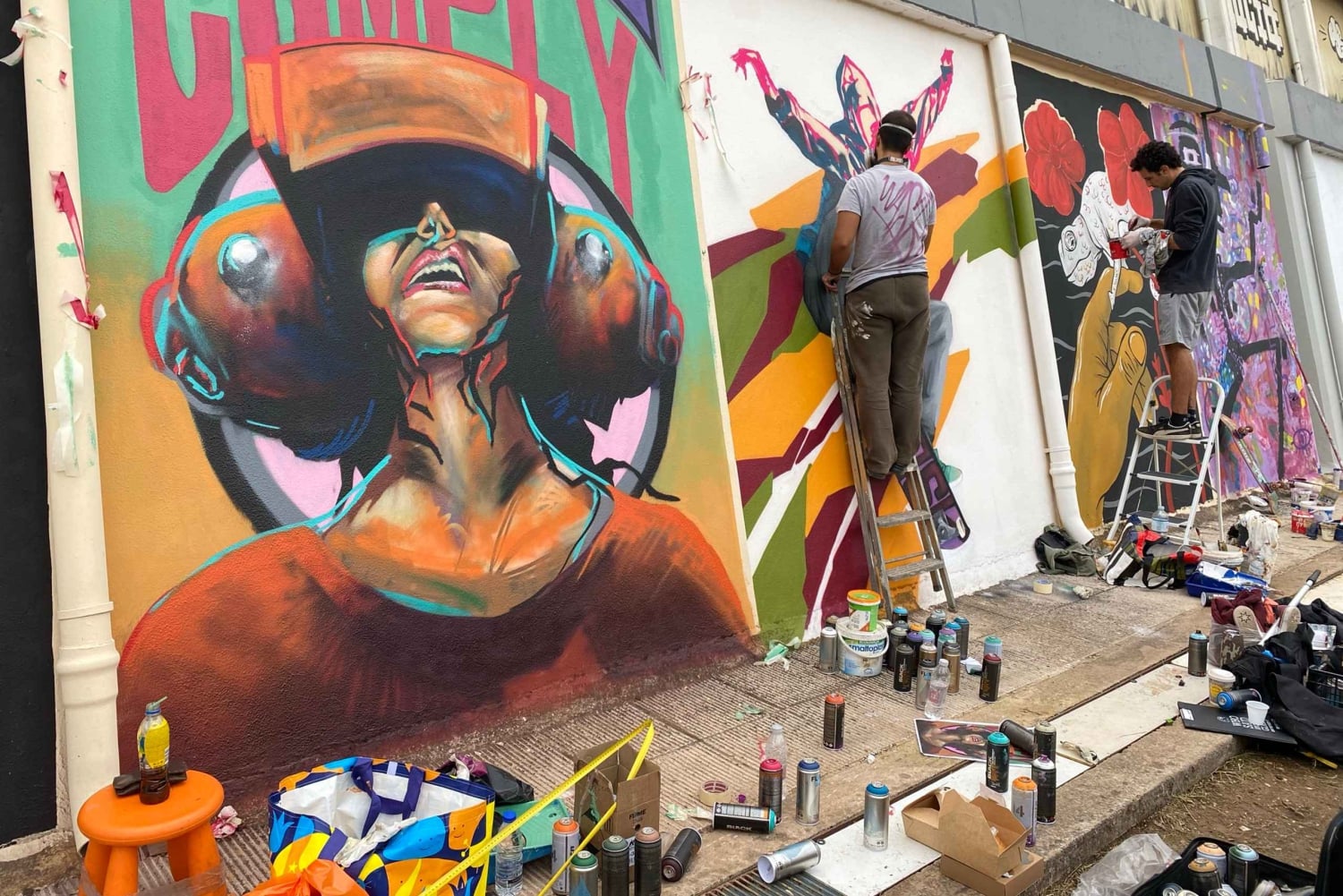 Aten: Street Art Walking Tour