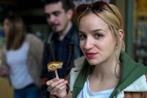 Atene: tour a piedi della cultura di strada e del cibo con degustazioni