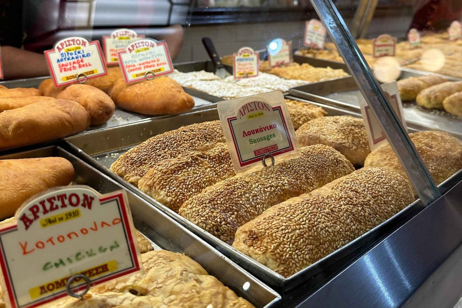 Athènes : balade gastronomique dans les rues avec dégustations en petit groupe