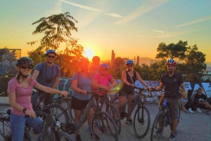 Athens: Skip-the-Line Acropolis & City Highlights Bike Tour