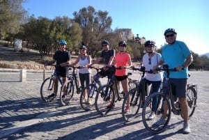 Athens: Skip-the-Line Acropolis & City Highlights Bike Tour