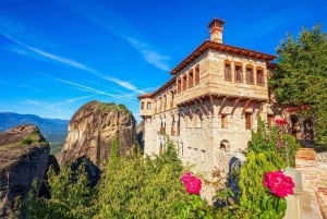 Athens: Thermopylae, Delphi & Meteora Private Tour with Meal