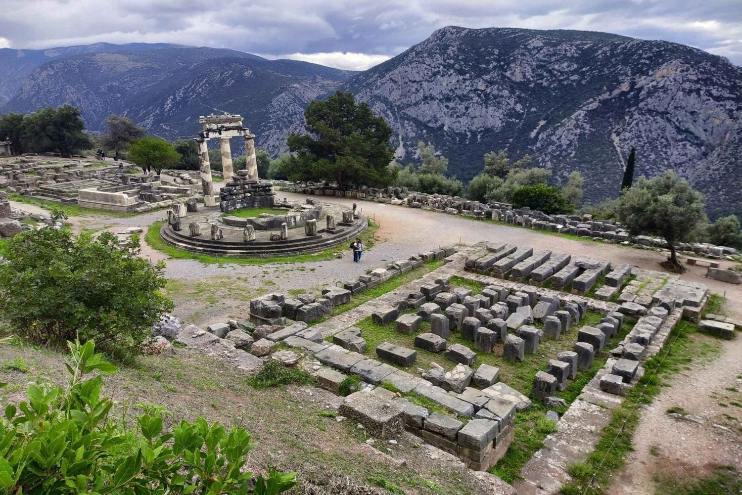 Athene naar Delphi & Arachova privétour met rondleiding en lunch