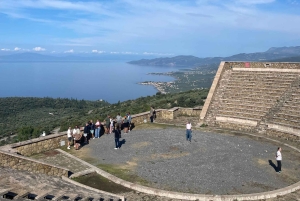 Из Афин в Мани: 3-дневное частное культурное и природное приключение