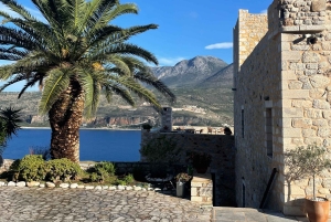 Из Афин в Мани: 3-дневное частное культурное и природное приключение