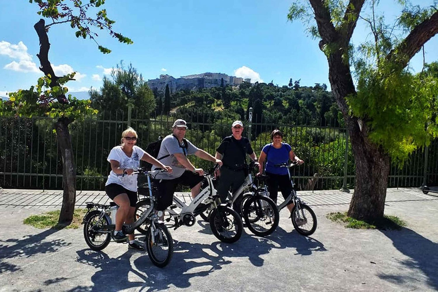 Visita a Atenas en bicicleta eléctrica