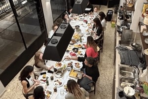 Atenas: clase de cocina tradicional con bebidas