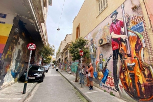Athens: Private Urban Treasure Hunt with Food Stops