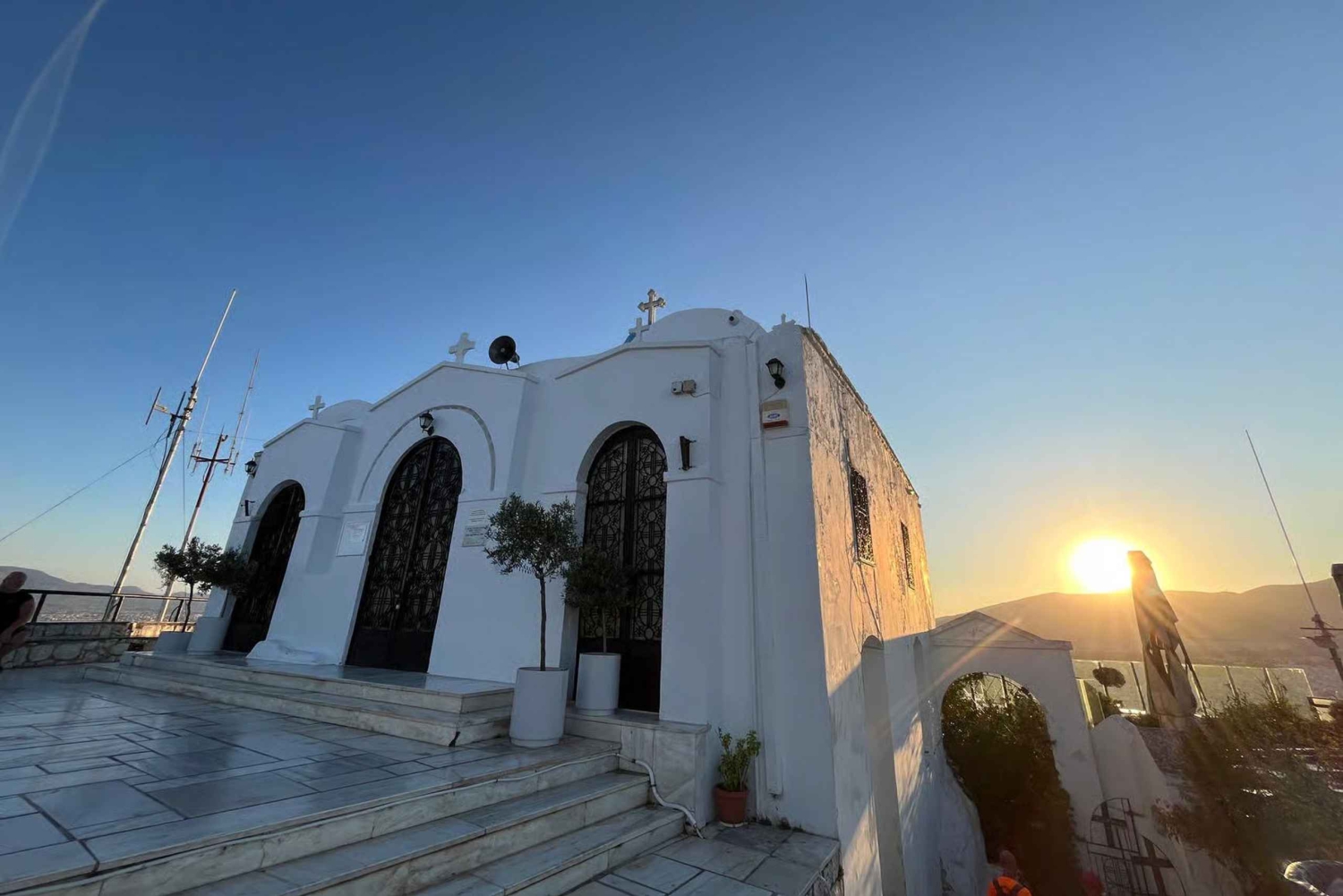 Ateena: Upea auringonnousun vaellus