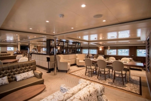 Athens: VIP Cruise with Lunch to Saronic Islands
