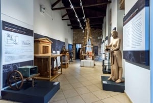 Athens: West Hills Walking Tour and Herakleidon Museum Visit