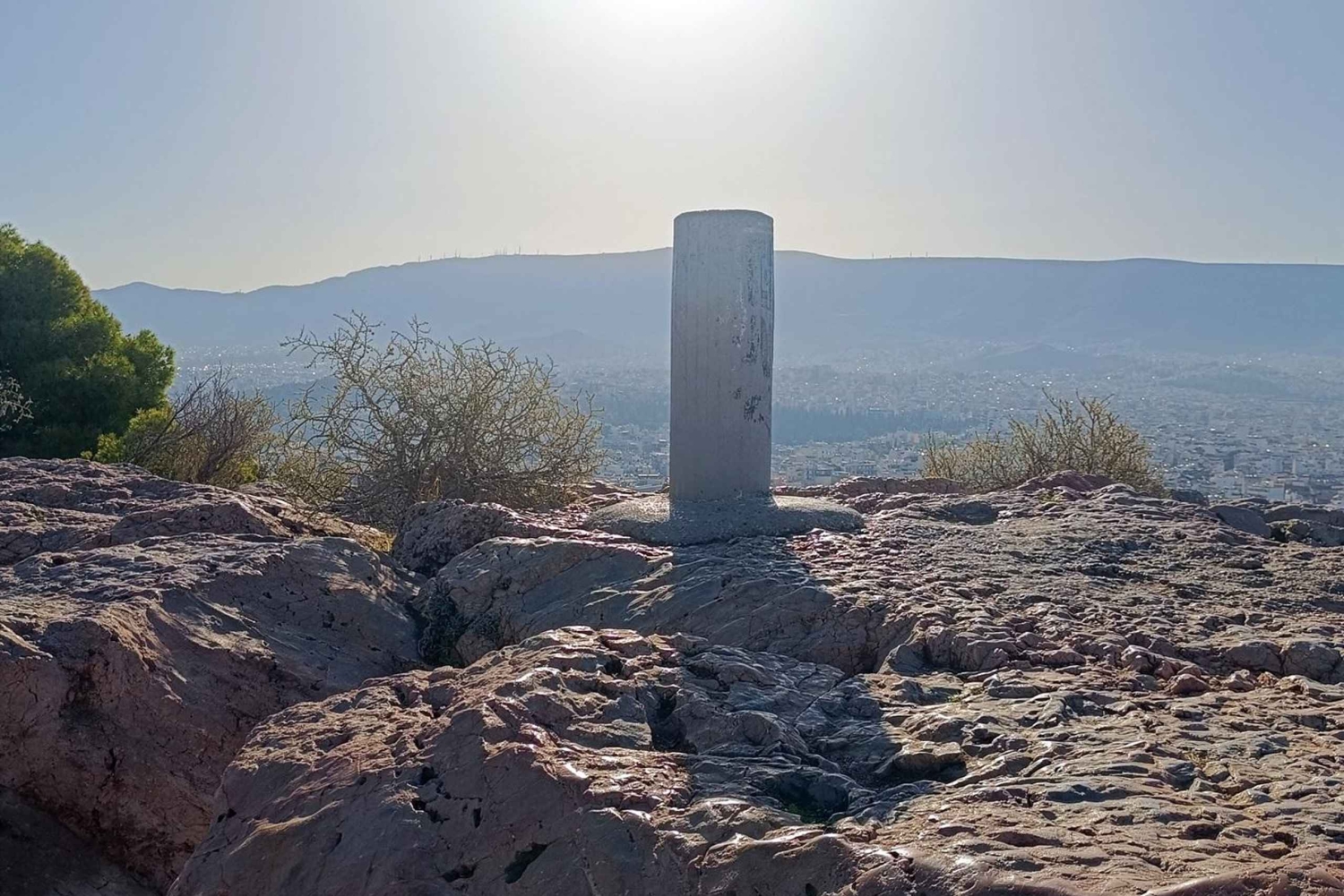 Visita guiada a pé às colinas ocidentais de Atenas