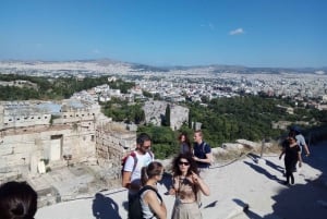 Vermeide die Menschenmassen: Geführte Akropolis- und Museumsbesichtigung am Nachmittag