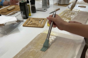 Cuisinez comme un Grec lors d'un cours de cuisine au cœur d'Athènes