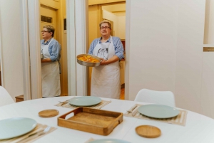 Clase de cocina con Aspasia en el corazón de Atenas