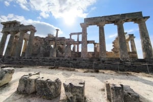Daily Tour on Aegina sights by SUV and swimming in the sea