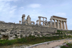 Daily Tour on Aegina sights by SUV and swimming in the sea