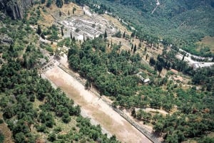 Delphi 2-dagstur från Aten med övernattning på 4-stjärnigt hotell