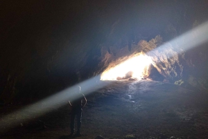 Visite privée de Delphes, de la grotte des Coryciens et du champ de bataille de 300