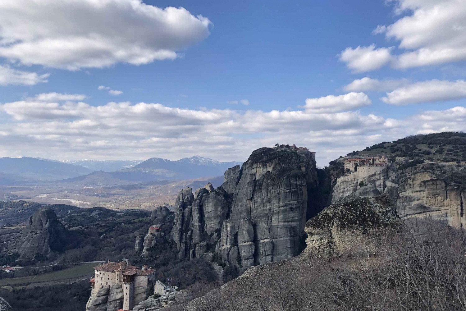 Delfi e Meteora: tour privato di 2 giorni con pranzo e bevande