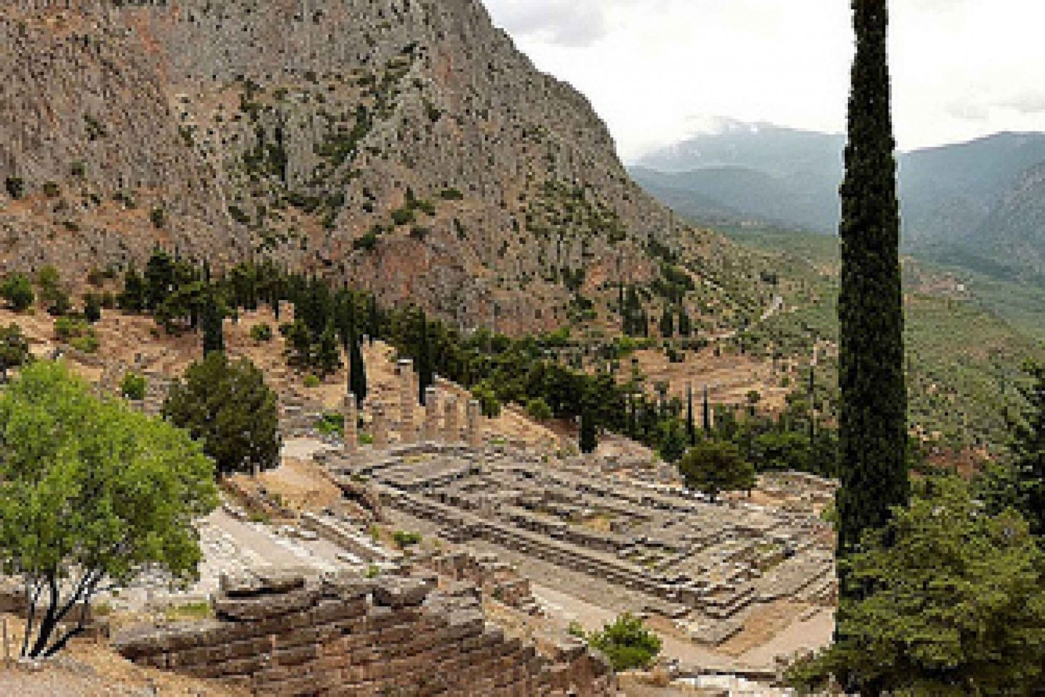 Delphi Private Full-Day Tour from Athens