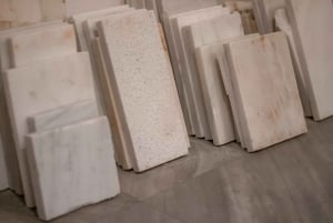 Scopri l'arte cicladica e scolpisci il tuo pezzo di marmo