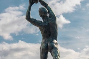 Scopri l'arte cicladica e scolpisci il tuo pezzo di marmo