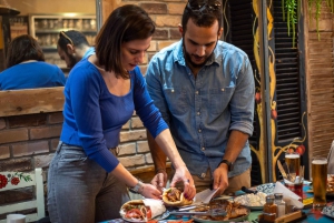 Visite culinaire d'Athènes au crépuscule avec Eating Europe