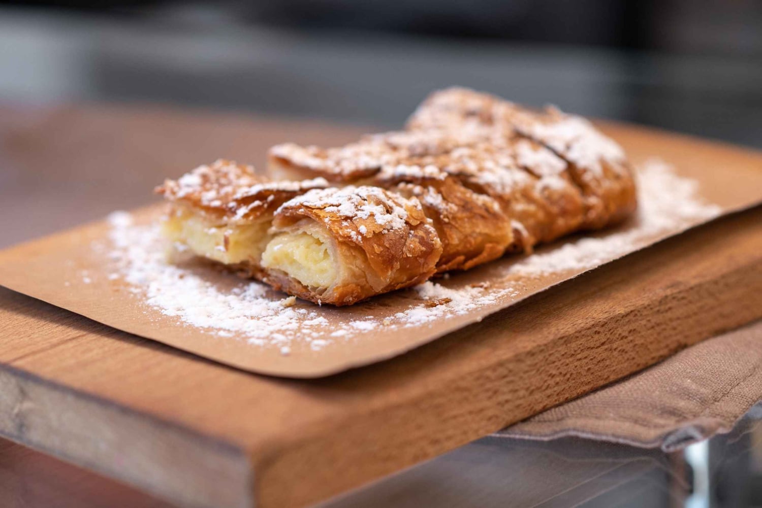 Utforska de dolda matpärlorna i Aten