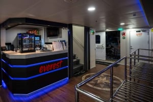 Färjeresa mellan Aten och Poros