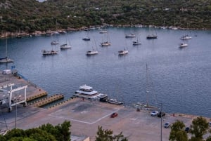 Färjeresa mellan Aten och Poros