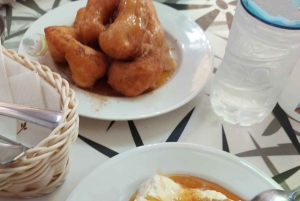 Tours gastronómicos por las tardes y los domingos.