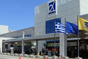 De Atenas: Traslado Privado de 1 Sentido para o Aeroporto de Atenas