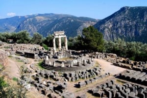 Från Aten: 2-dagars rundtur i Delphi, Meteora och Thermopylae