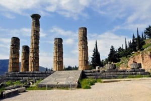 Fra Athen: 2-dagers utflukt til Delfi, Meteora og Thermopylene