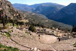 Från Aten: 2-dagars rundtur i Delphi, Meteora och Thermopylae