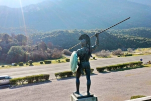 Desde Atenas: Excursión de 2 días a Delfos, Meteora y las Termópilas