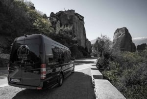 Au départ d'Athènes : excursion de 2 jours aux Météores avec transport et hôtel