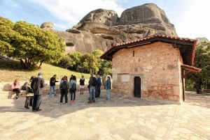 Desde Atenas: 3 días en Meteora y Delfos con visitas guiadas y hotel