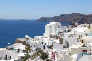 From Athens: 5-Day Trip in Mykonos & Santorini
