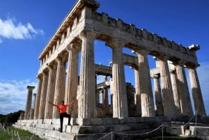 Desde Atenas: Excursión en bicicleta eléctrica por la isla de Egina con billetes de ferry