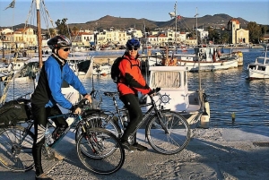 Depuis Athènes : Excursion à vélo électronique sur l'île d'Égine avec billets de ferry