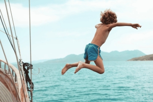 Från Aten: Agistri, Moni & Aegina dagskryssning med bad